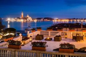 Гостиница Baglioni Hotel Luna - The Leading Hotels of the World  Венеция